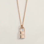 ¡®Lumi¡¯HM ADVANCED NICHE LOCK HEAD NECKLACE DIAMONDS