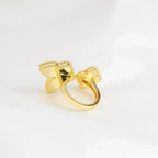 ¡®Lumi¡¯GUCKY BETWEEN THE FINGER RING