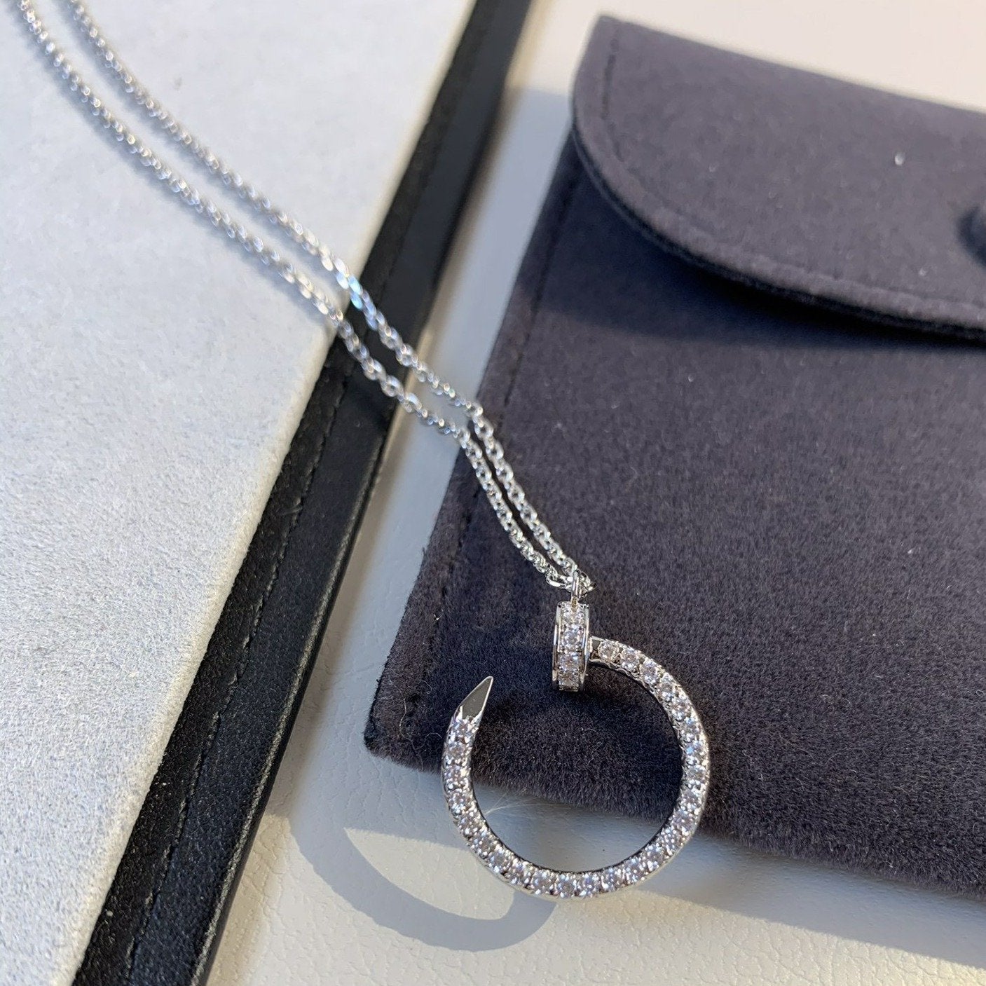 ¡®Lumi¡¯JUSTE NECKLACE SILVER DIAMONDS