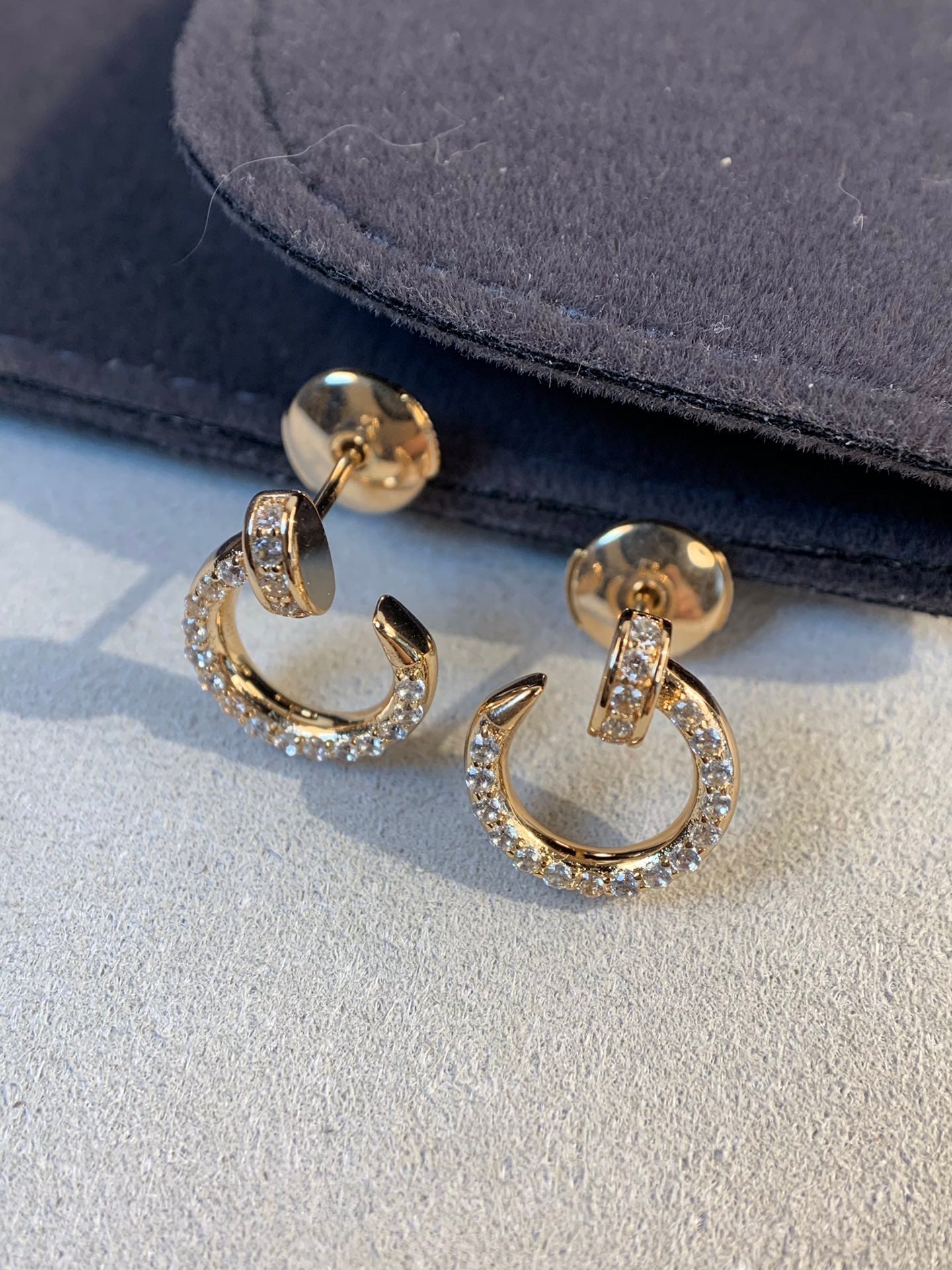 ¡®Lumi¡¯JUSTE EARRINGS GOLD DIAMONDS