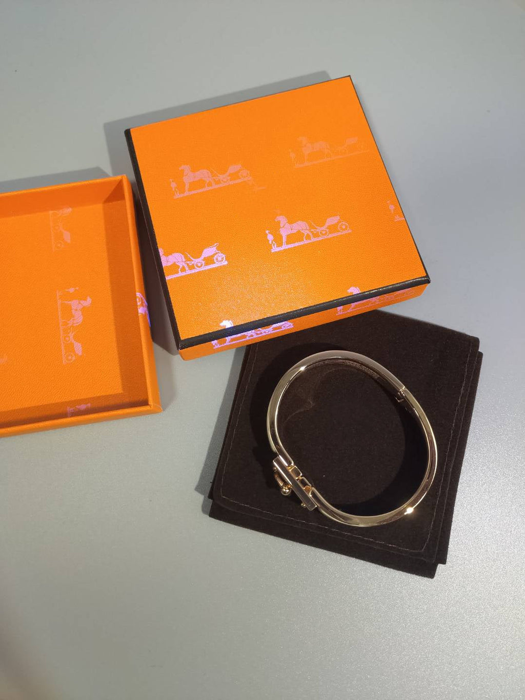 ¡®Lumi¡¯H ORANGE ARMBAND 
