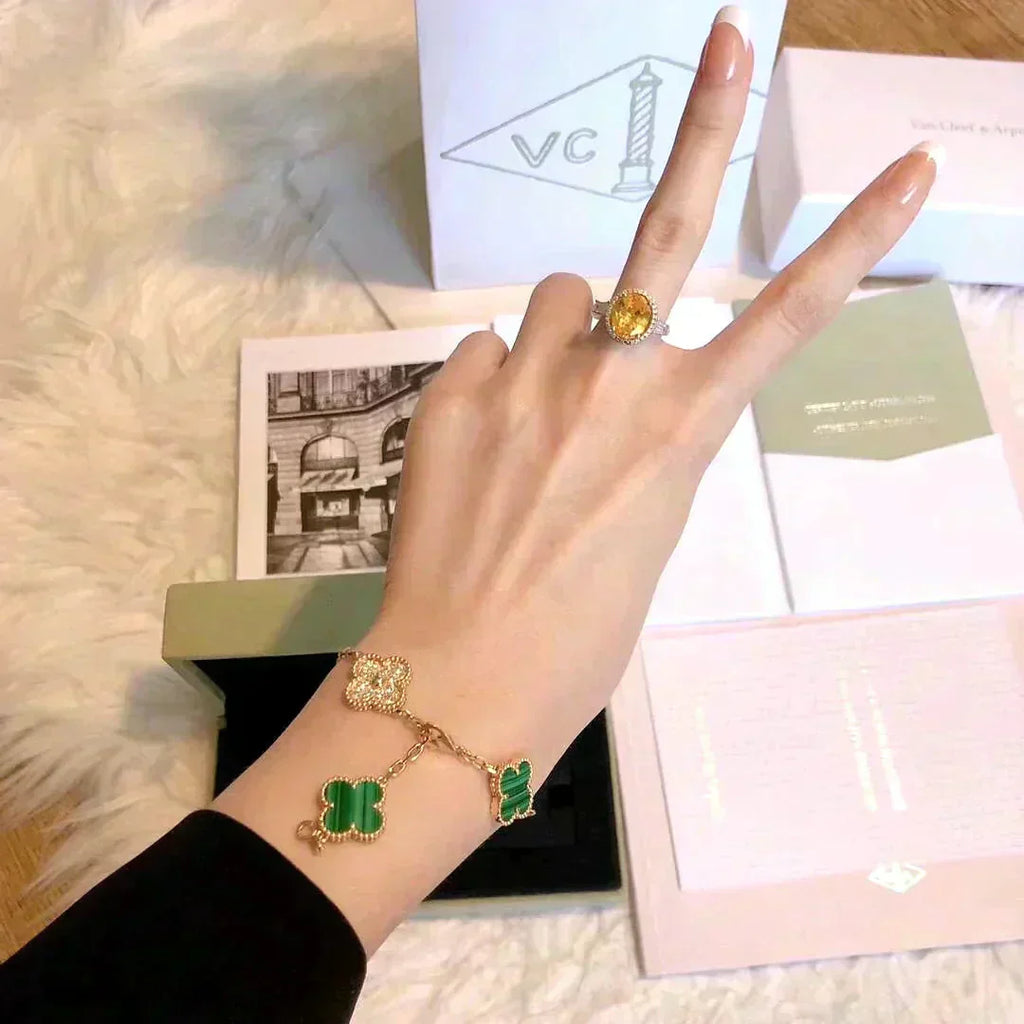 [Lumi jewelry] CLOVER 5 MOTIF MALACHITE BRACELET COLLECTION