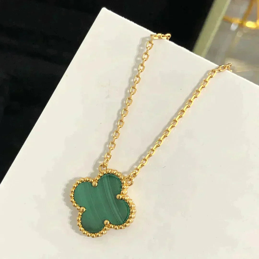 ¡®Lumi¡¯CLOVER 15MM MALACHITE SINGLE FLOWER  NECKLACE