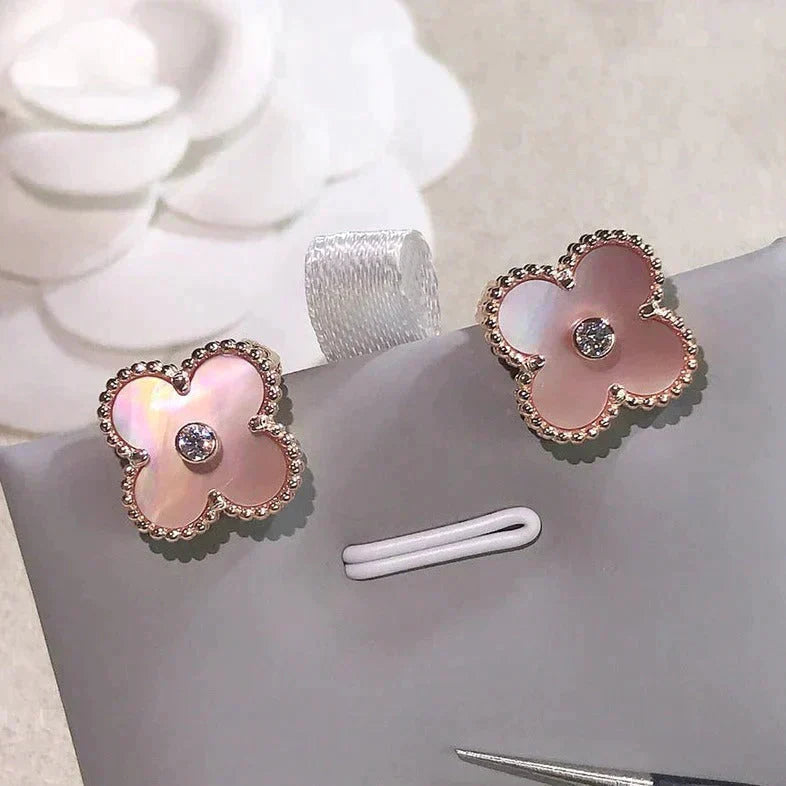 Lumi® CLOVER MEDIUM 1 MOTIFS PINK MOP DIAMOND EARRINGS