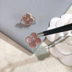Lumi® CLOVER MEDIUM 1 MOTIFS PINK MOP DIAMOND EARRINGS