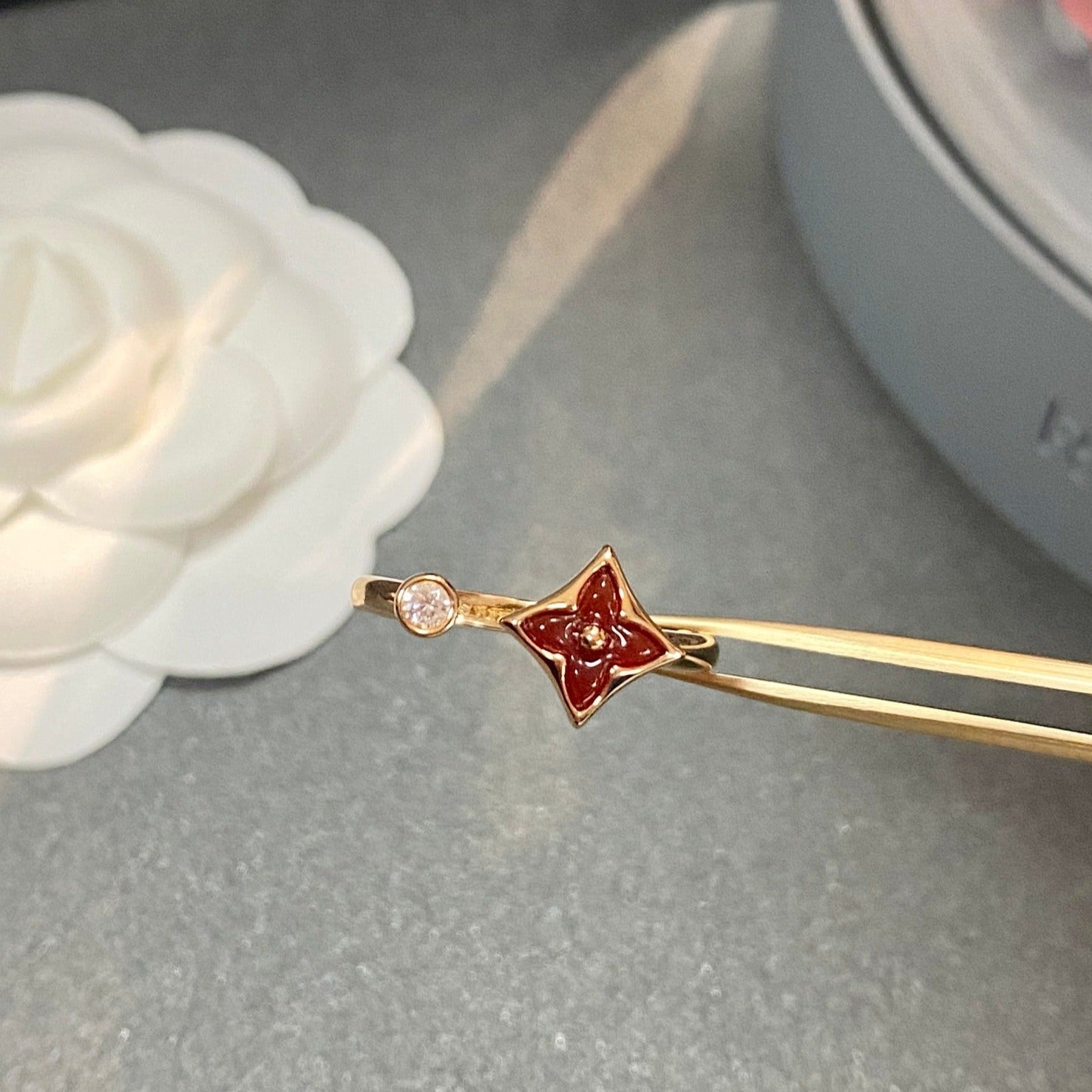 ¡®Lumi¡¯STAR 1 DIAMOND OPEN RING