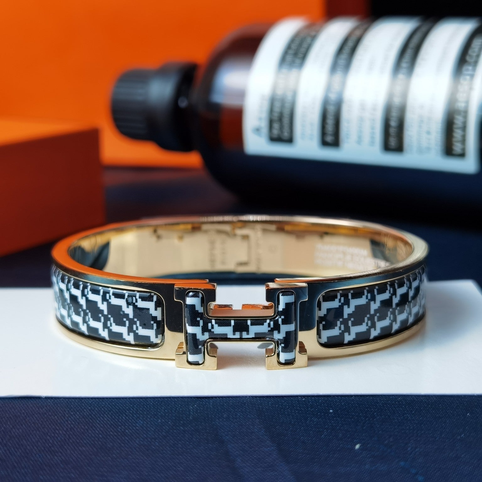¡®Lumi¡¯H HORSE BRACELET 12MM