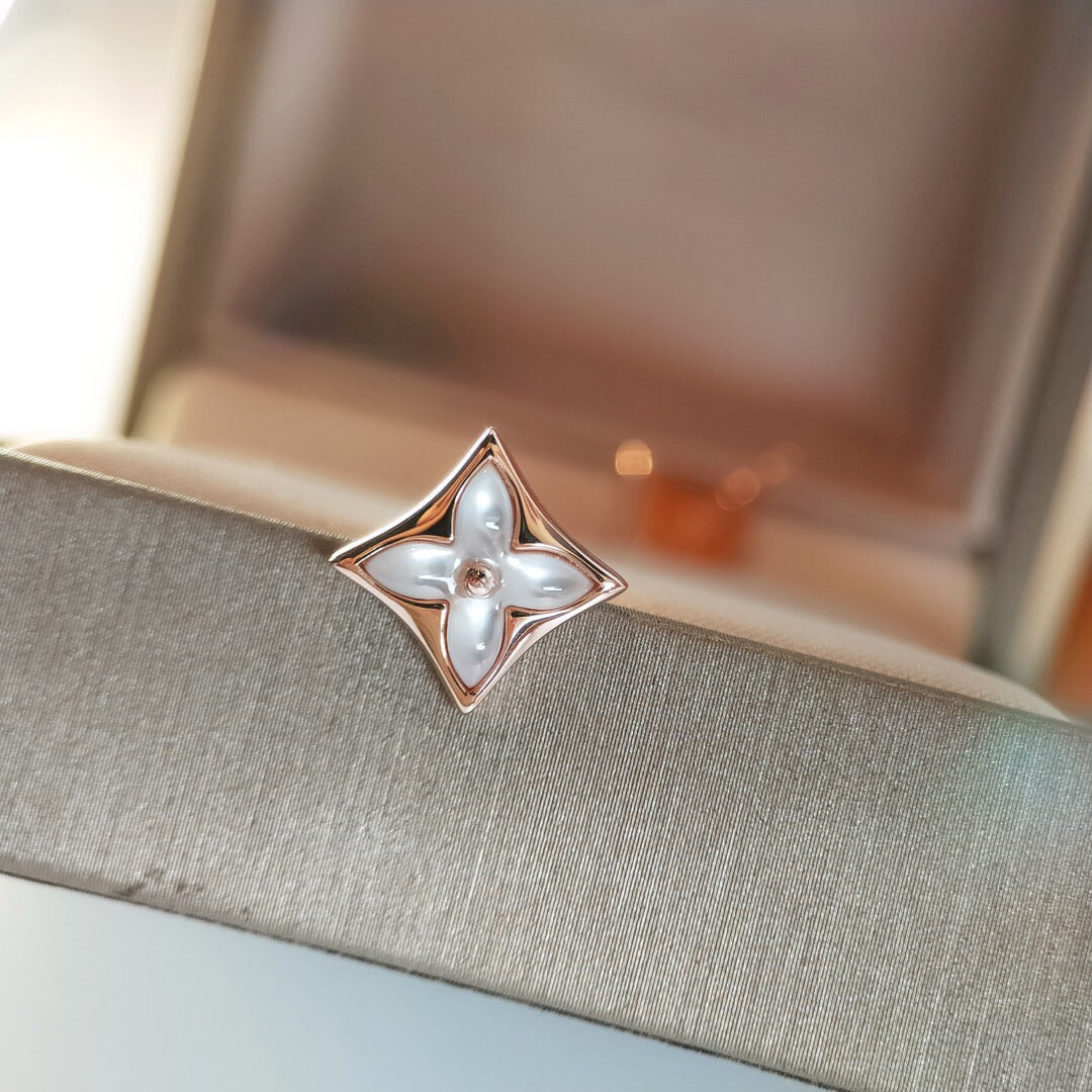 ¡®Lumi¡¯STAR MOP PINK GOLD EARRINGS