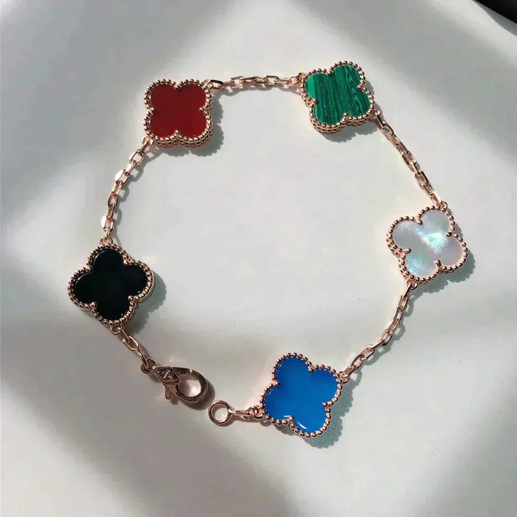 [Lumi]Neues mehrfarbiges Armband mit Kleeblattmotiven (5 Motive)