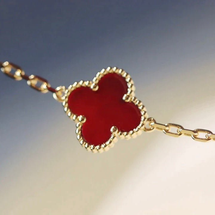 ¡®Lumi¡¯CLOVER 20 MOTIFS CARNELIAN NECKLACE