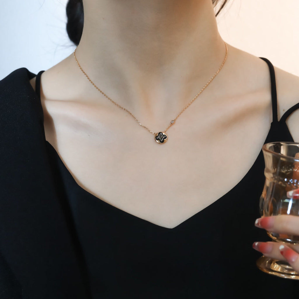 ¡®Lumi¡¯SUN PEDANT PINK GOLD 1 DIAMOND NECKLACE