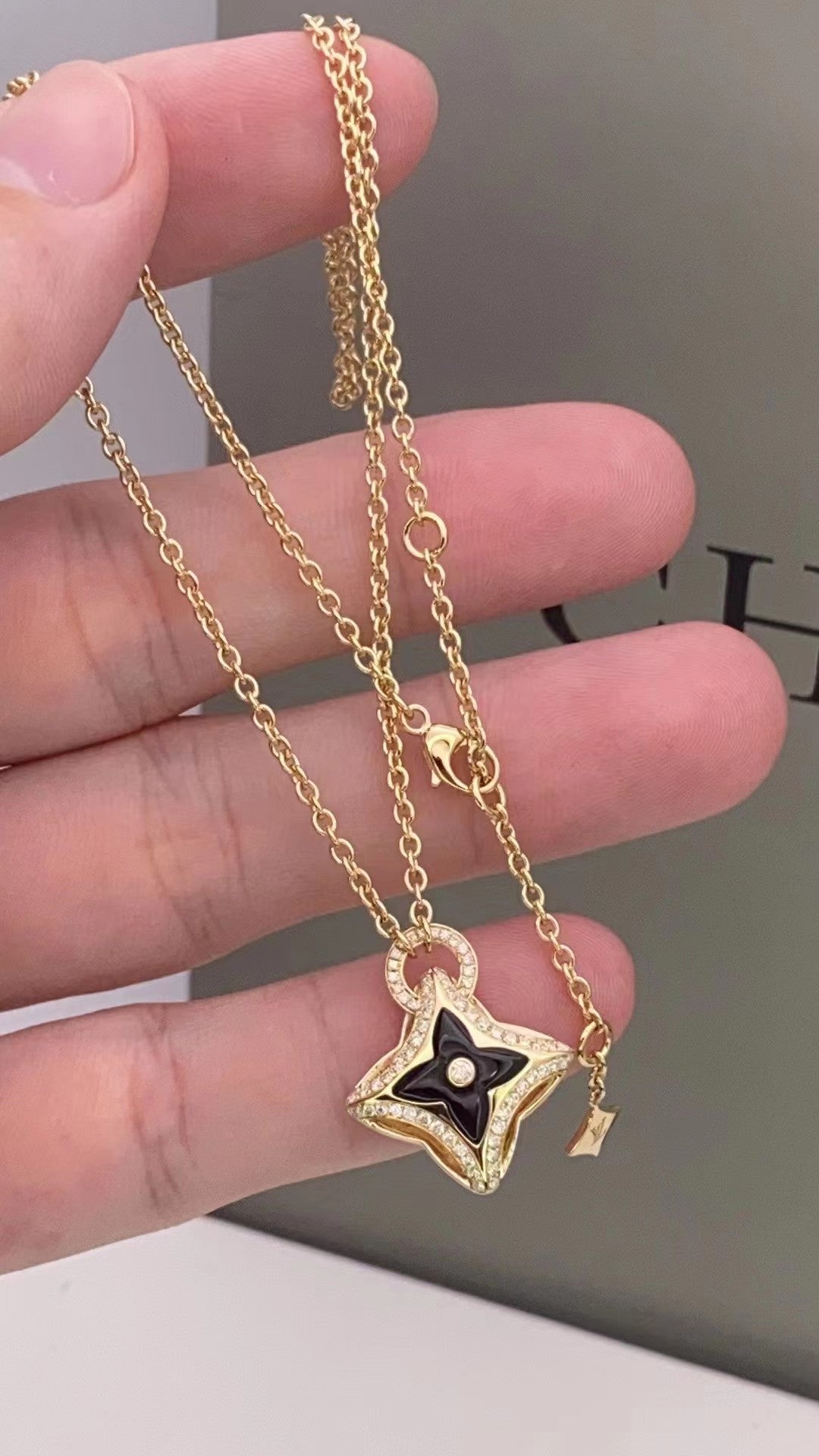 ¡®Lumi¡¯STAR PEDANT PINK GOLD DIAMOND NECKLACE