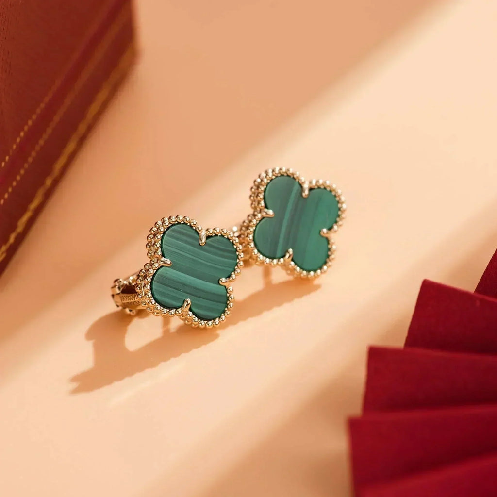 Lumi® CLOVER MEDIUM 1 MOTIFS MALACHITE EARRINGS