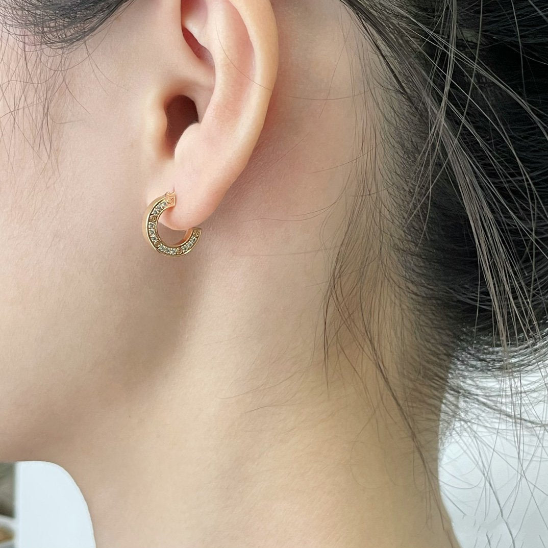 ¡®Lumi¡¯LOVE DIAMOND EARRINGS