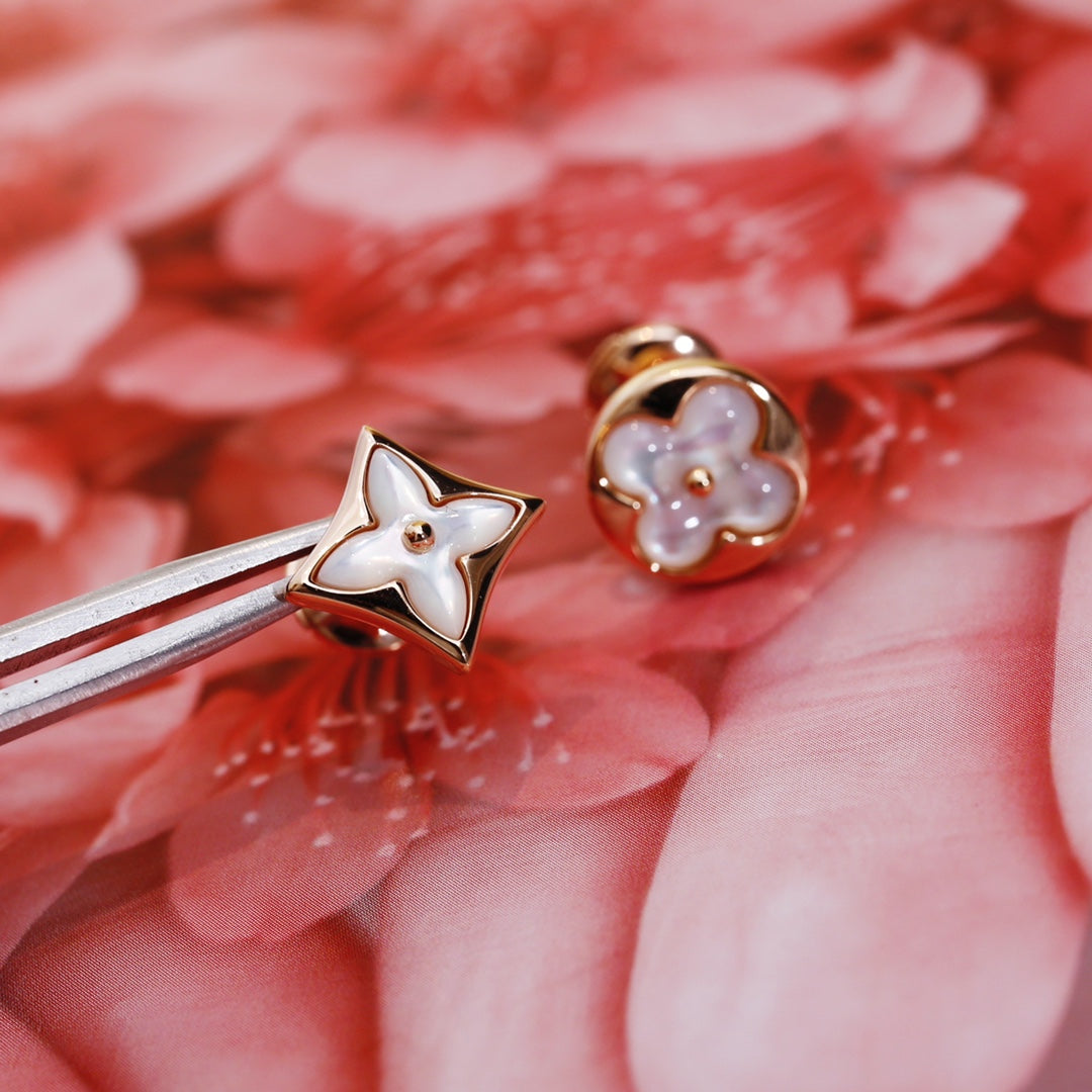 ¡®Lumi¡¯STAR AND SUN PINK GOLD MOP STUD EARRINGS