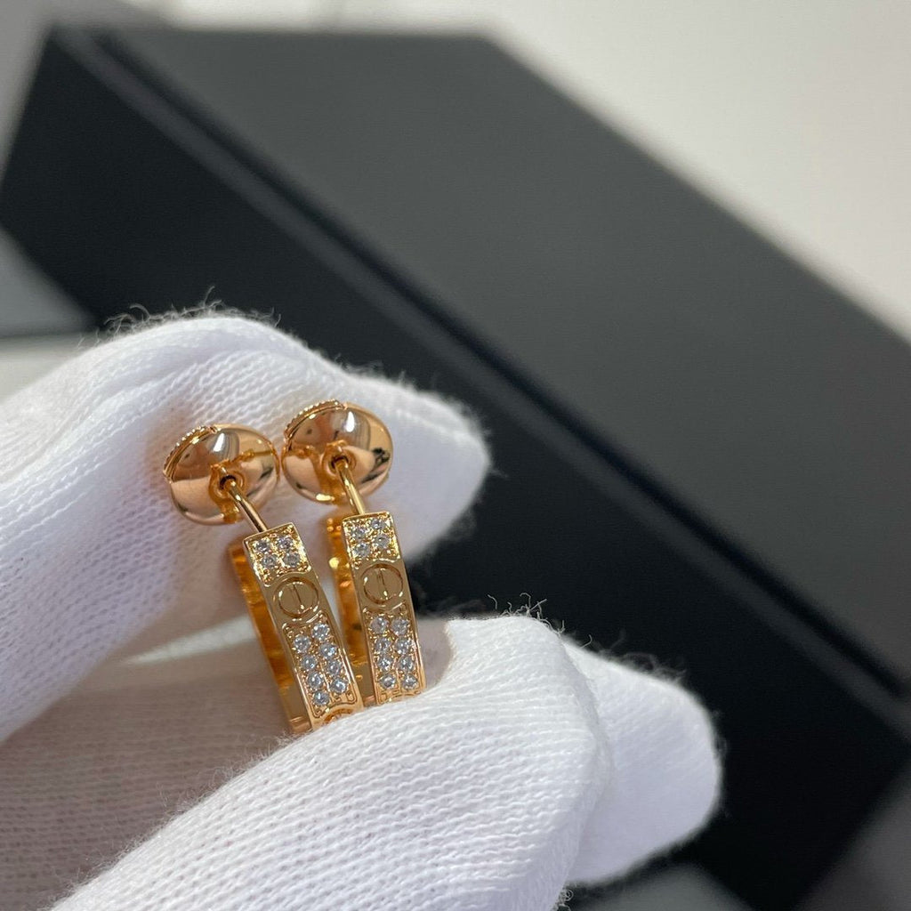 ¡®Lumi¡¯LOVE DIAMOND PINK GOLD HOOP EARRINGS
