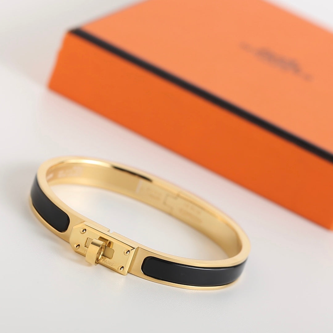 ¡®Lumi¡¯HM KELLY SCHWARZES ARMBAND