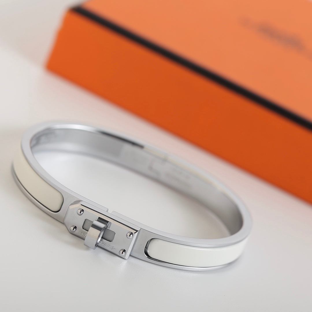 LumiHM KELLY WHITE ARMBAND