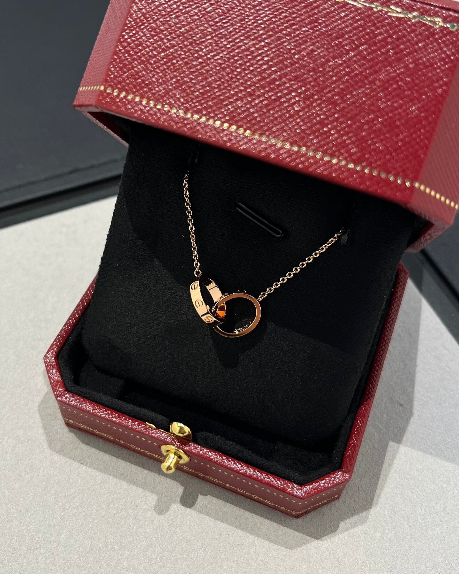 ¡®Lumi¡¯LOVE NECKLACE DOUBLE RING PINK GOLD