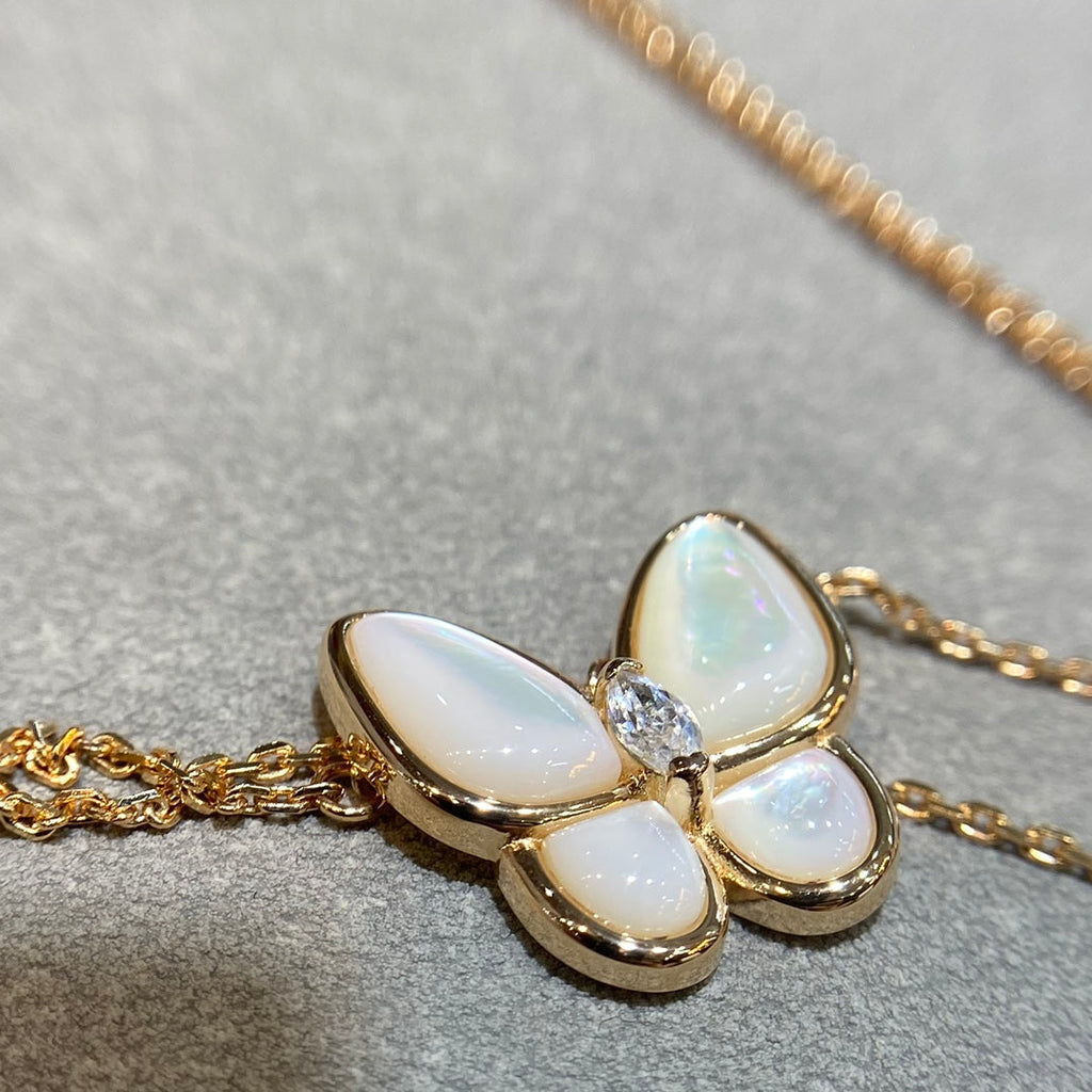 ¡®Lumi¡¯BUTTERFLY MOP DIAMOND NECKLACE