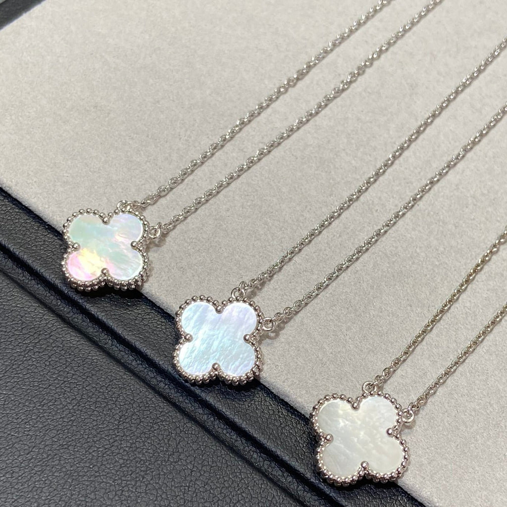 ¡®Lumi¡¯CLOVER MEDIUM SILVER WHITE MOP NECKLACE