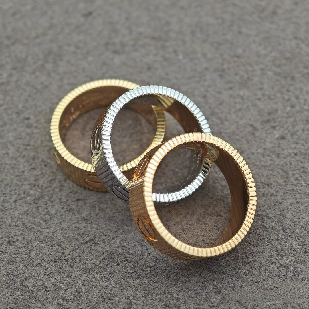 ¡®Lumi¡¯NEW MODEL LOVE 6.5 MM RING