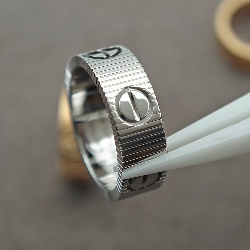 ¡®Lumi¡¯NEW MODEL LOVE 6.5 MM RING