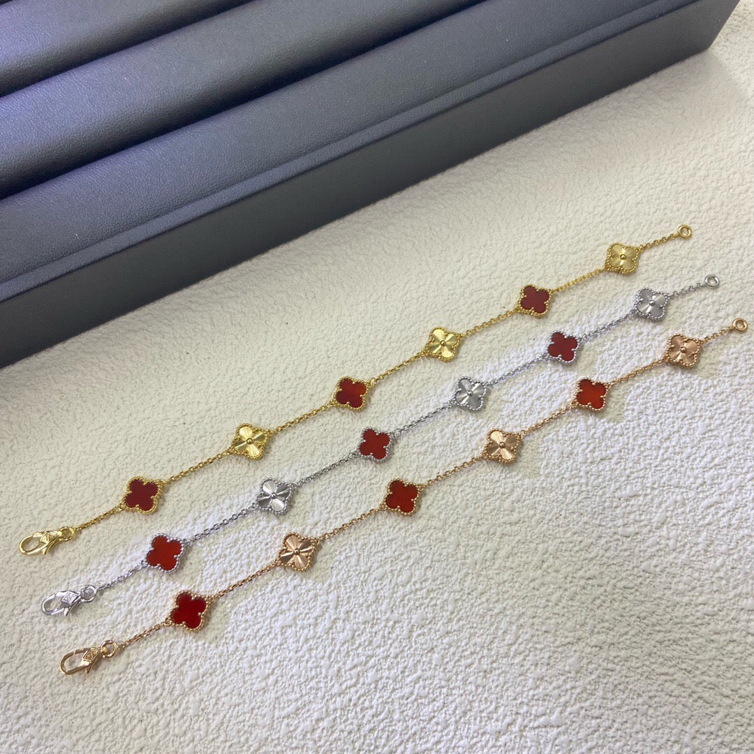 [¡®Lumi¡¯]CLOVER 6 MOTIF RED AGATE LASER BRACELET