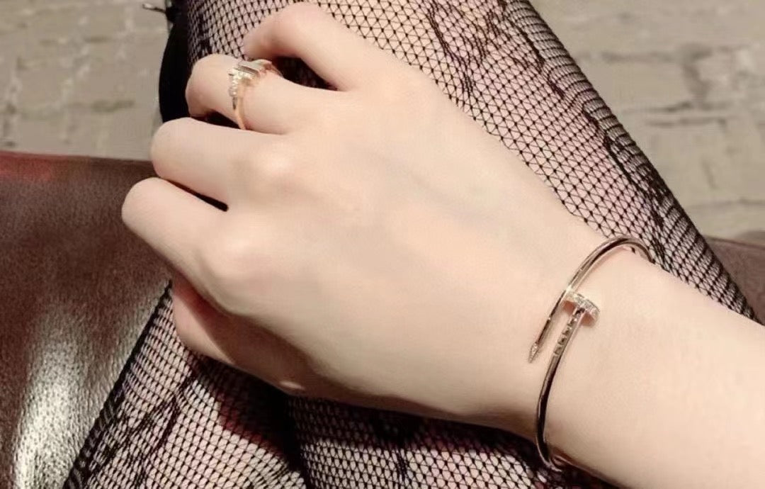 ¡®Lumi¡¯JUSTE BRACELET 2.5MM DIAMONDS