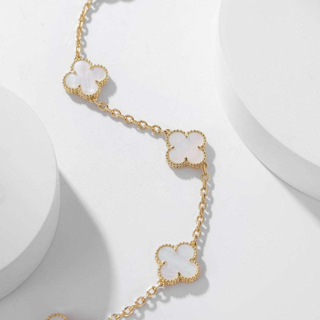 ¡®Lumi¡¯CLOVER 10 MOTIFS WHITE MOTHER OF PEARL NECKLACE