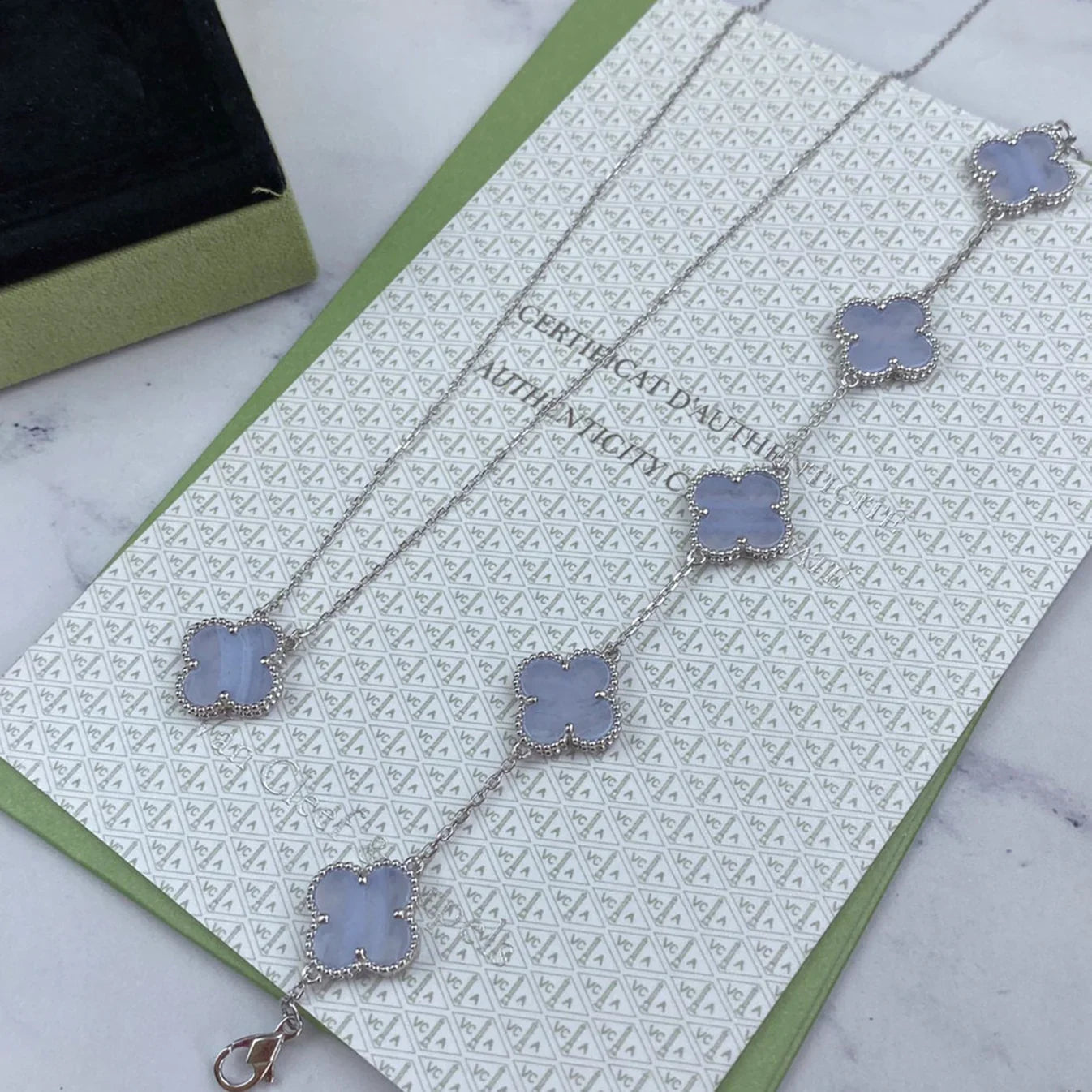 [Lumi jewelry] CLOVER 5 MOTIF PURPLE CHALCEDONY BRACELET COLLECTION
