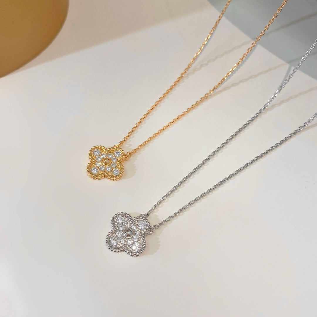 ¡®Lumi¡¯CLOVER 15MM DIAMOND SINGLE FLOWER NECKLACE