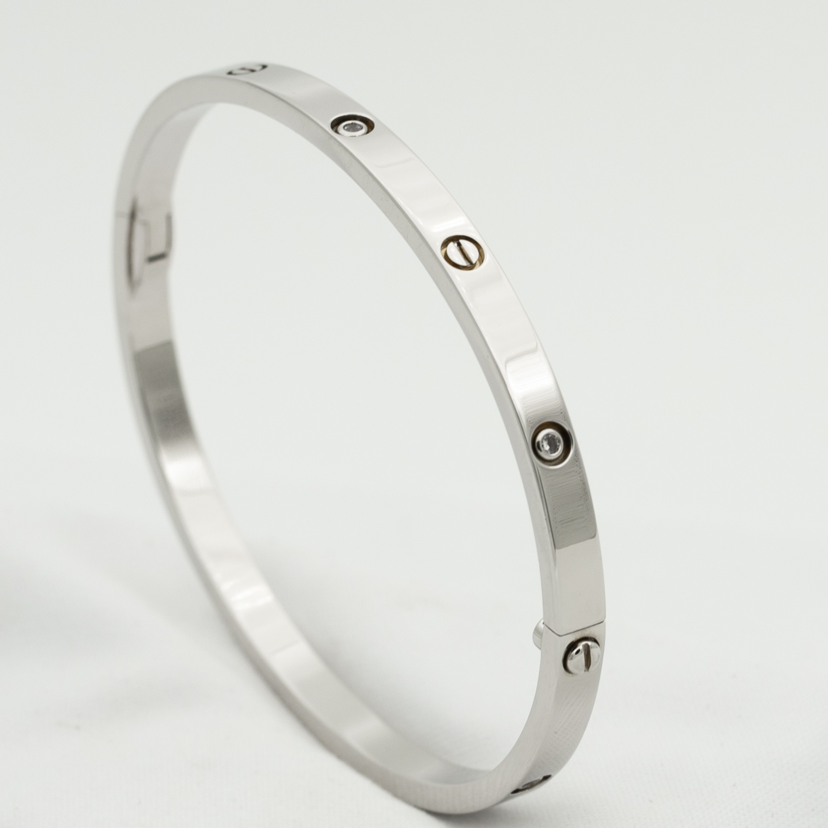 ¡®Lumi¡¯LOVE BRACELET 3.65MM 6 DIAMONDS