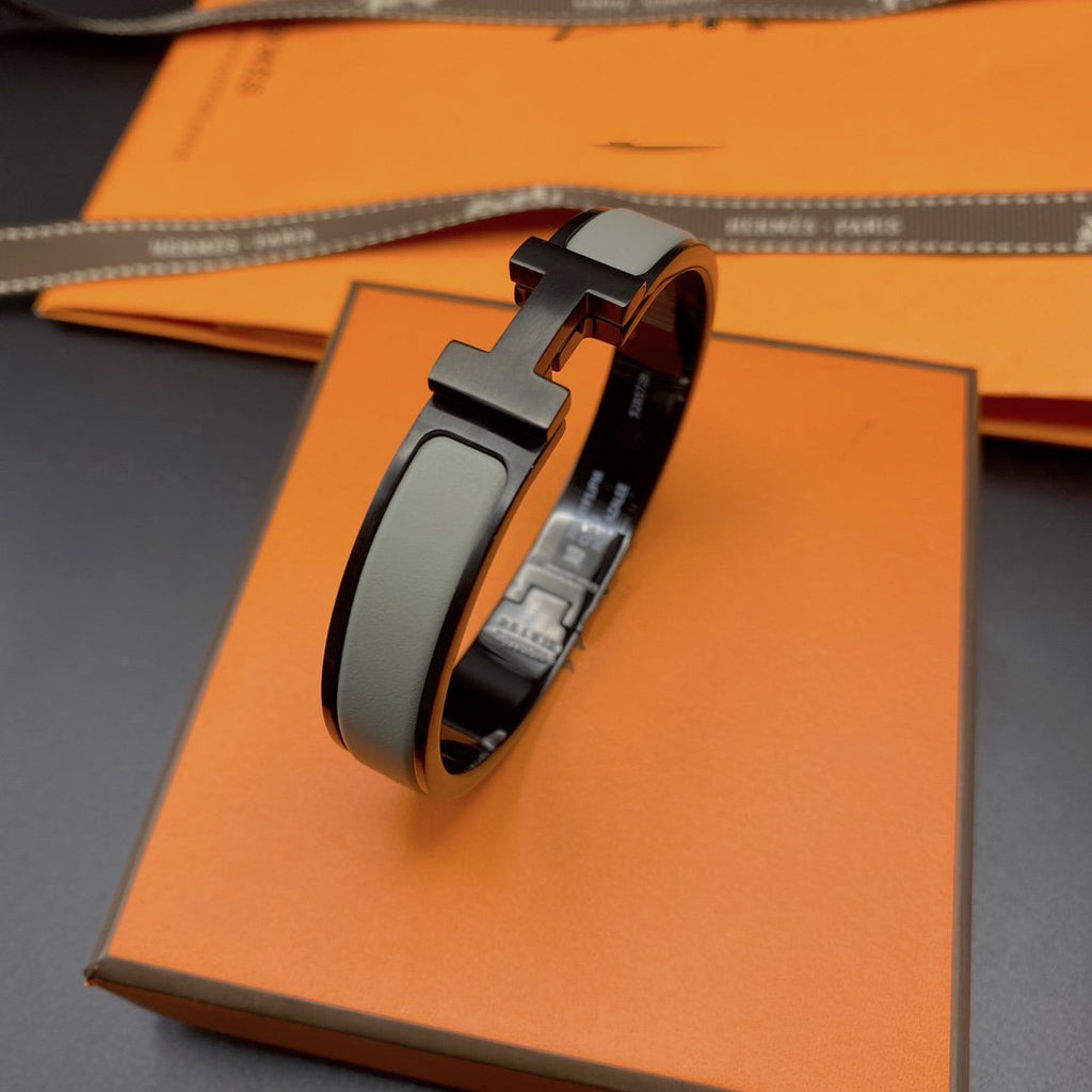 ¡®Lumi¡¯CLIC HM SO BLACK GREY BRACELET