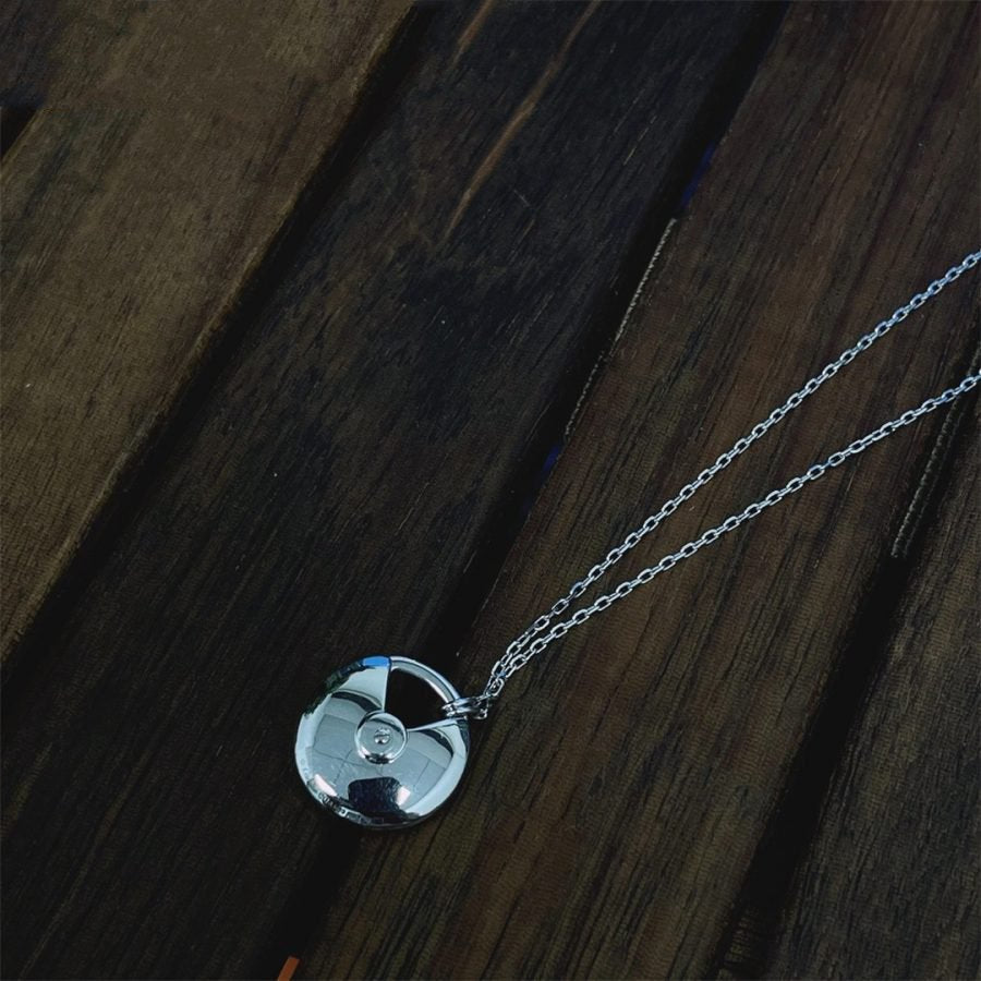 ¡®Lumi¡¯AMULETTE SILVER FULL DIAMOND NECKLACE