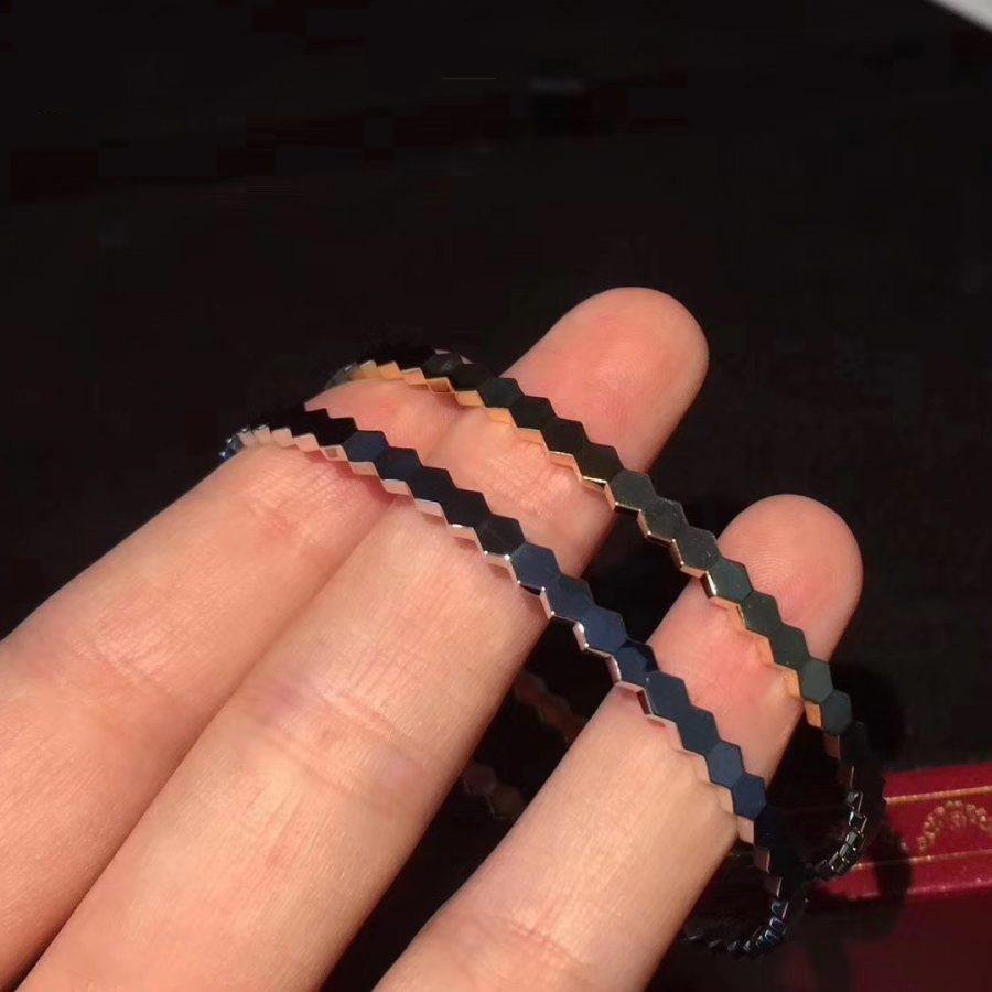 ¡®Lumi¡¯BEE LOVE SILVER BRACELET