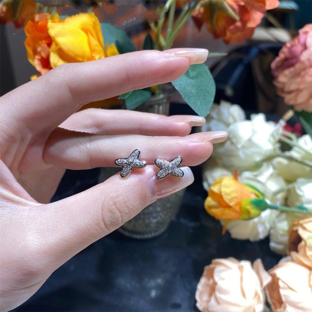 ¡®Lumi¡¯JEUX DE SILVER DIAMOND EARRINGS