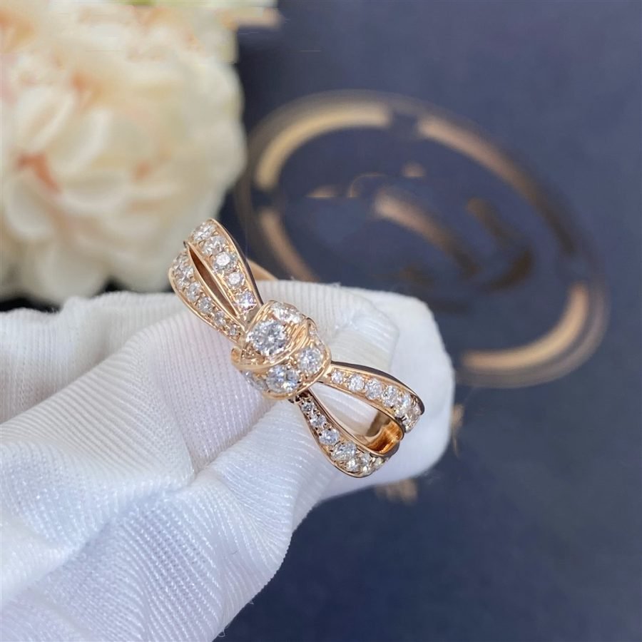 Lumi® LIENS RING AUS ROSA GOLD MIT DIAMANTEN