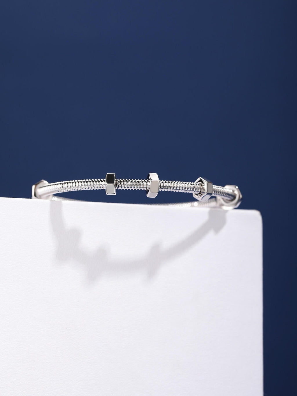 [¡®Lumi¡¯]CT THREADED BRACELET