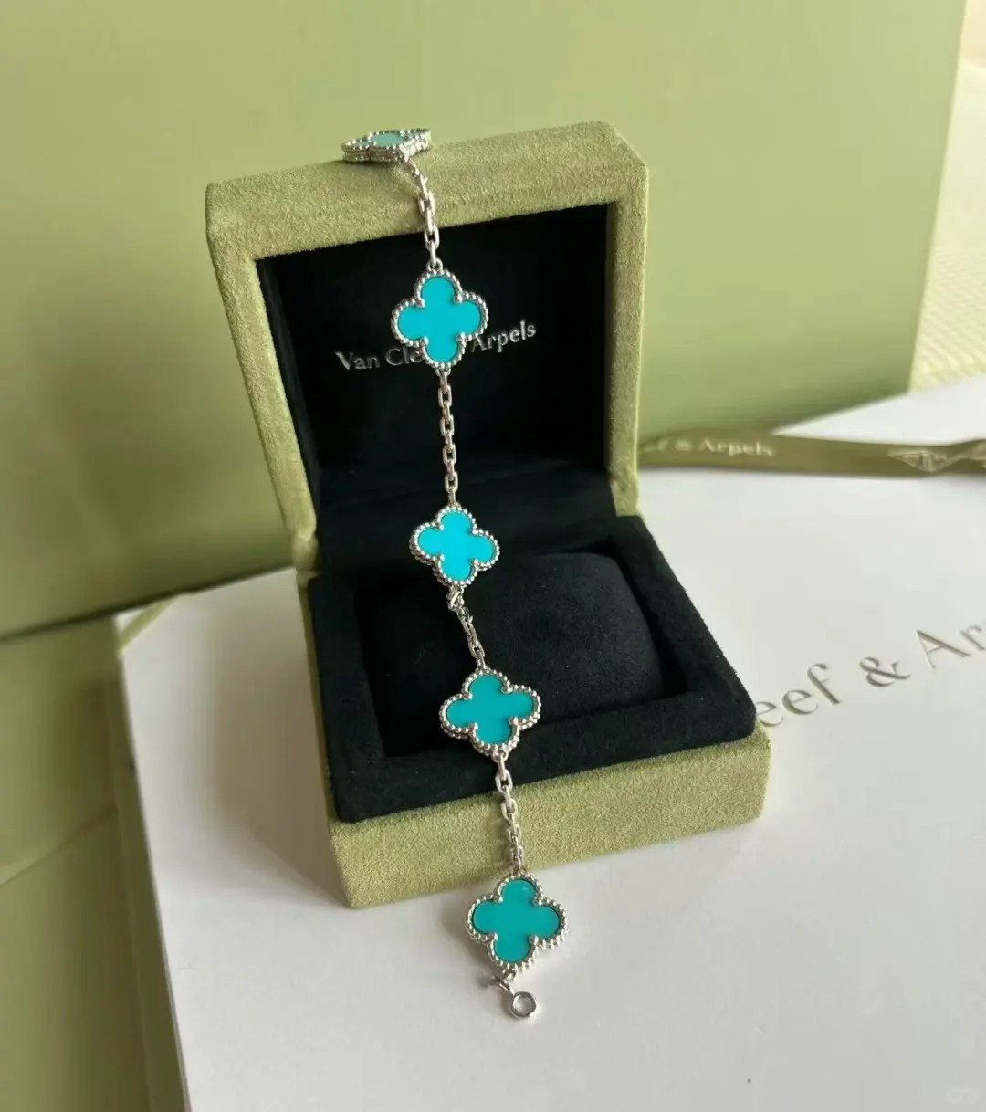 ¡®Lumi¡¯CLOVER 10 MOTIFS Turquoise EYE NECKLACE