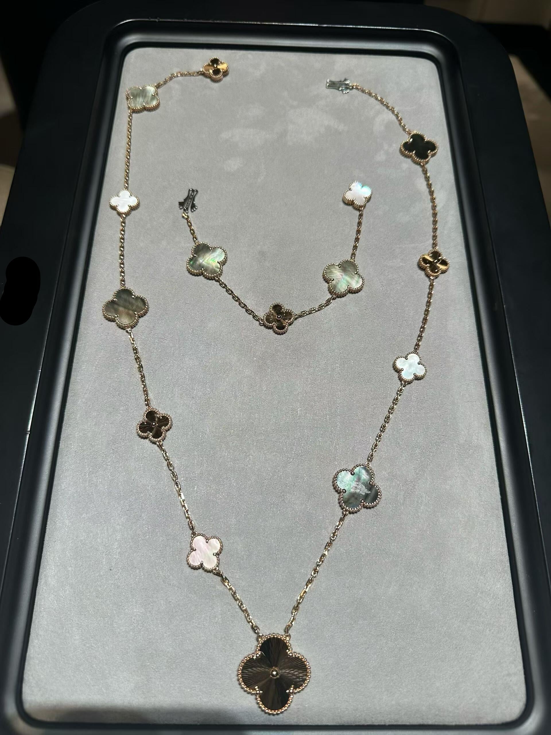 [¡®Lumi¡¯] 25 NEW CLOVER 15 MOTIFS GRAY MOTHER-OF-PEARL