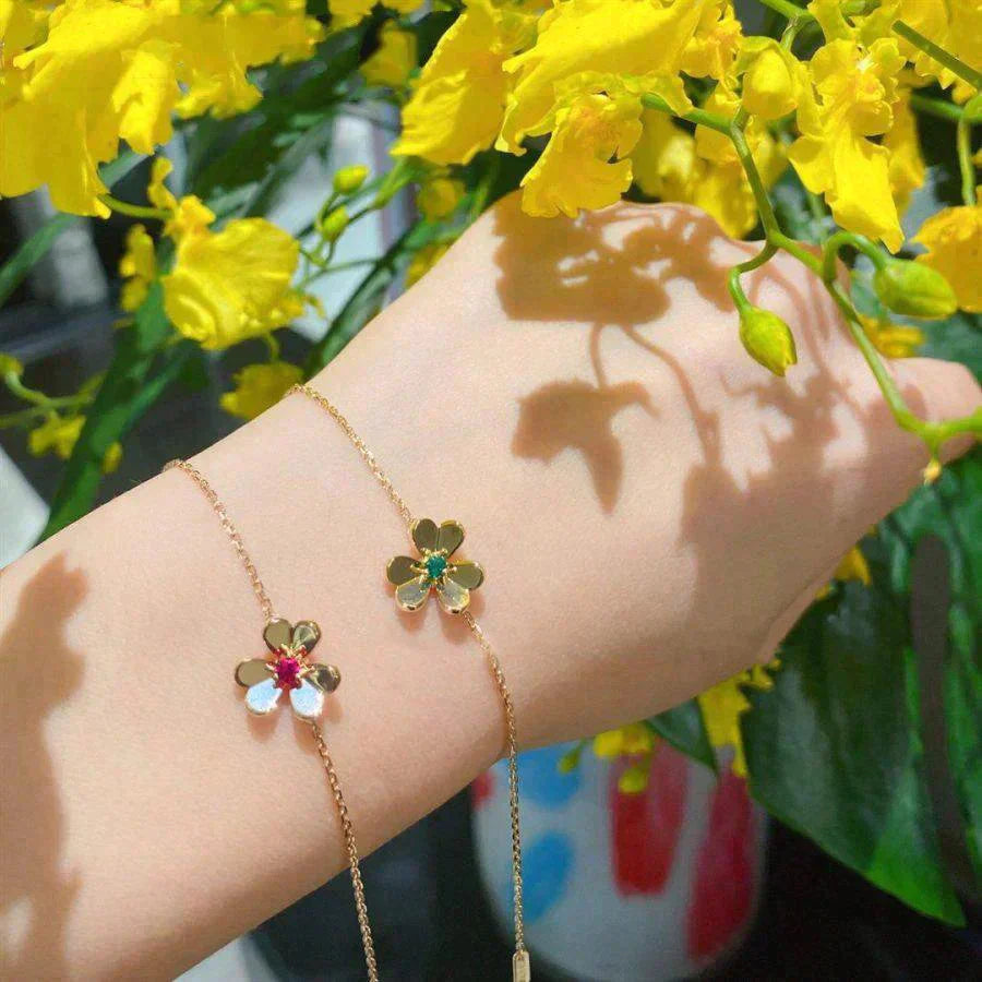 Lumi® FRIVOLE GOLD FLOWER PINK MALACHITE ARMBAND