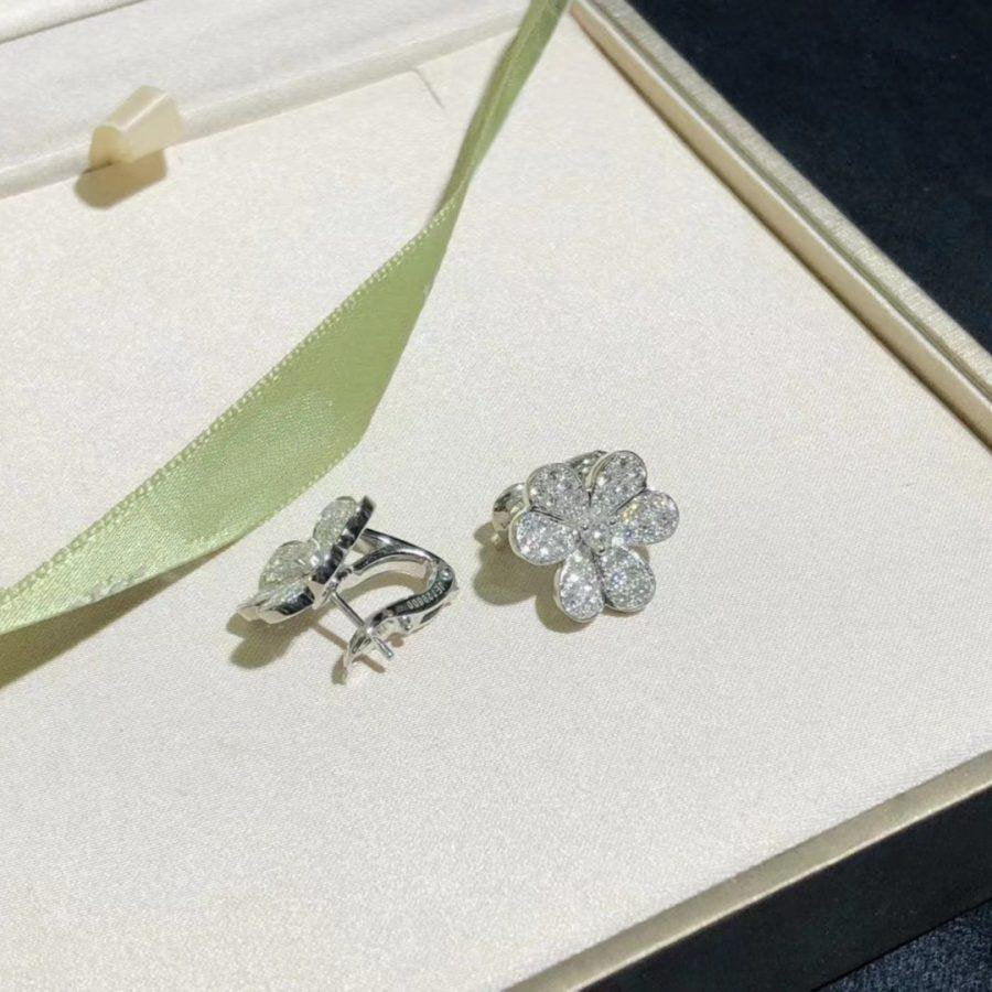 Lumi® FRIVOLE SILBERNE BLUMEN-DIAMANT-OHRRINGE