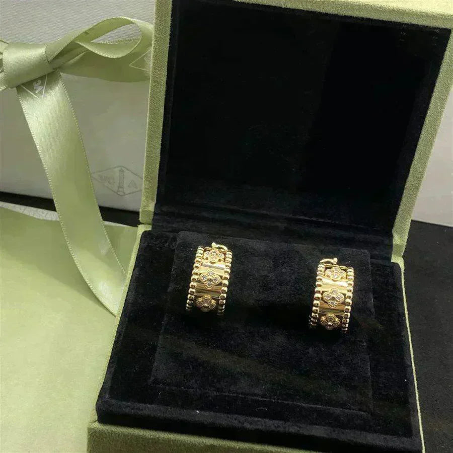 ¡®Lumi¡¯PERLEE DIAMOND EARRINGS