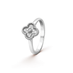 Lumi® CLOVER DIAMOND RING